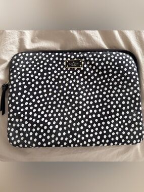 kate spade Black and White Polka Dot laptop Sleeve